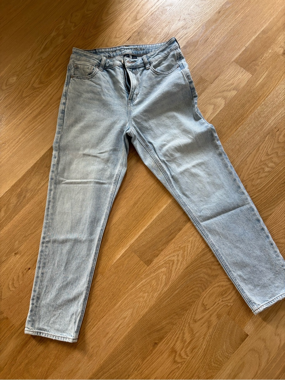 American Eagle Outfitters Light Blue Denim Jeans